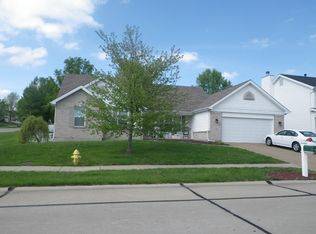 650 Avondale Dr, Saint Peters, MO 63376