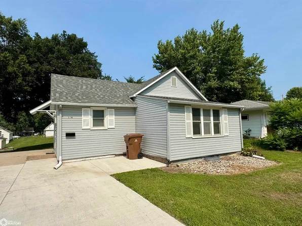 114 S West St, Carroll, IA 51401