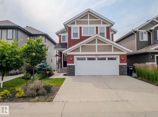 9756 222nd St NW, Edmonton, AB