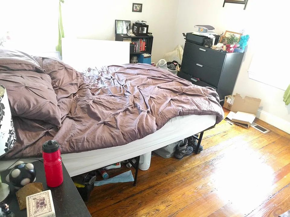 64-66 Winchester St #1