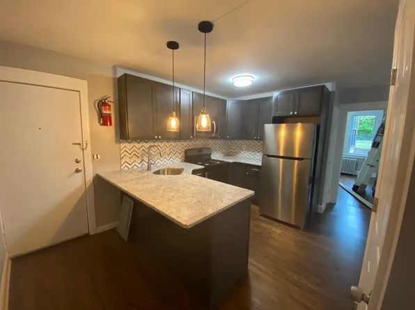 284 Lakeview Ave APT 2, Clifton, NJ 07011