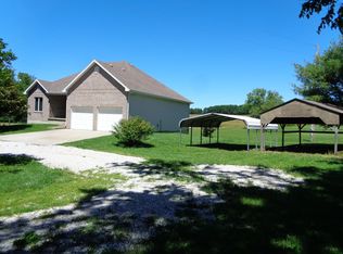 5354 Highway F, Brighton, MO 65617