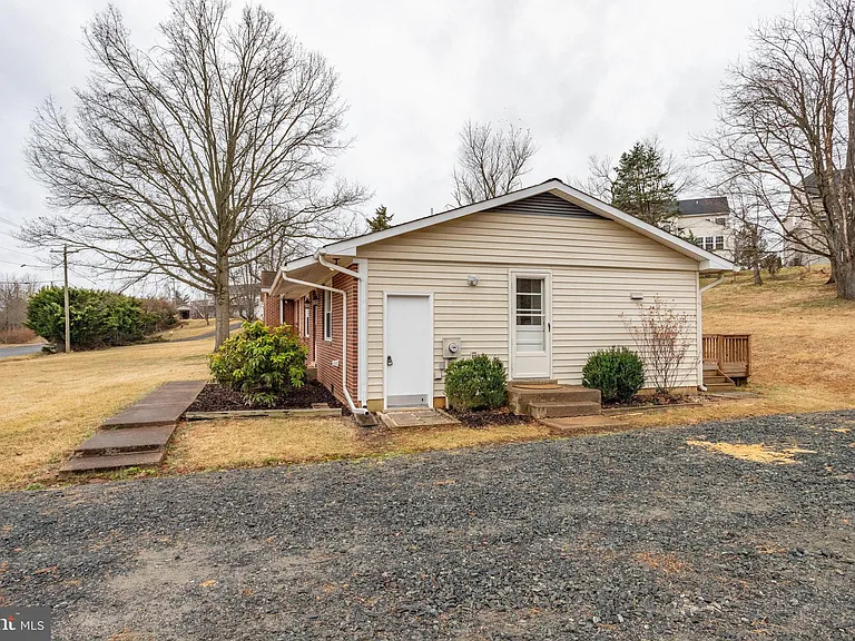 9552 Birmingham Dr — Photo 53