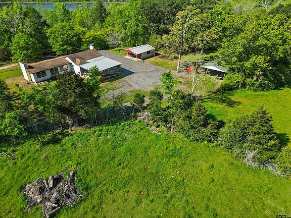 4th image of 306 County Road 1406