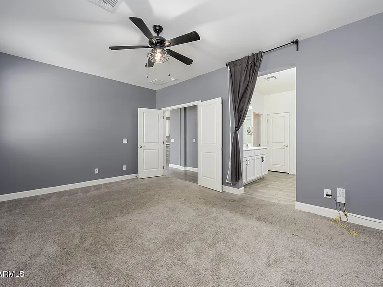 542 E Bamboo Ln — Photo 11