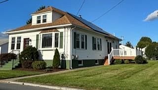 2nd image of 69 Campbell Ave