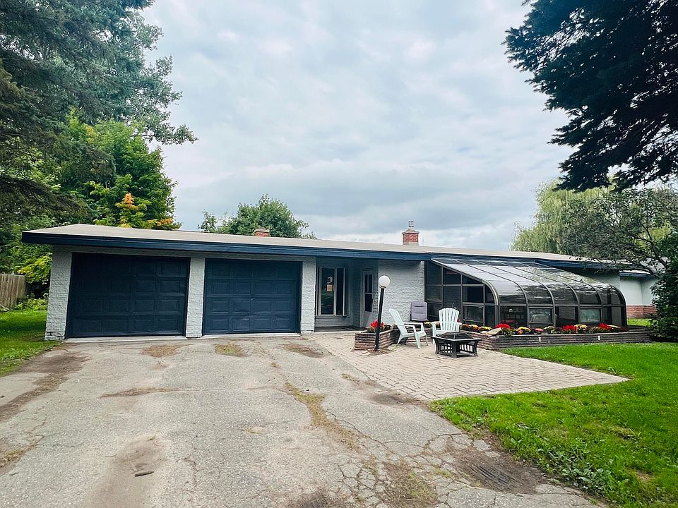 1st image of 304 Hudson Dr
