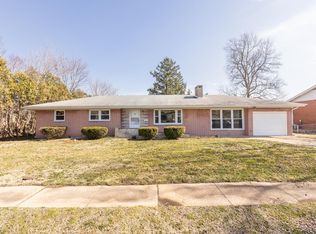 508 N 9th St, Mascoutah, IL 62258