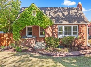 1368 55th St, Sacramento, CA 95819
