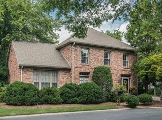 9 Valley Frg, Nashville, TN 37205