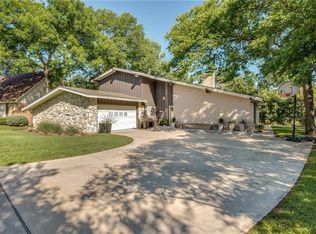 2756 Bay Meadows Ct, Farmers Branch, TX 75234