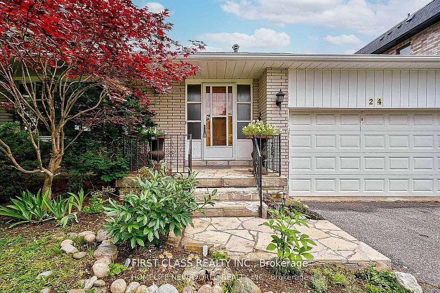 4 bed, $3,650 — Photo 1