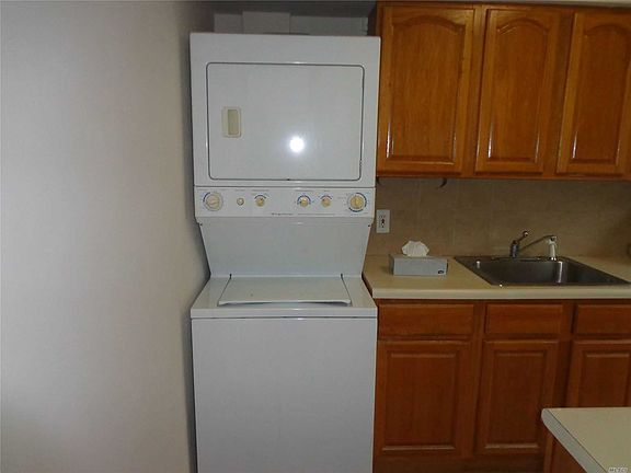 3rd image of 15-43 160th St #151
