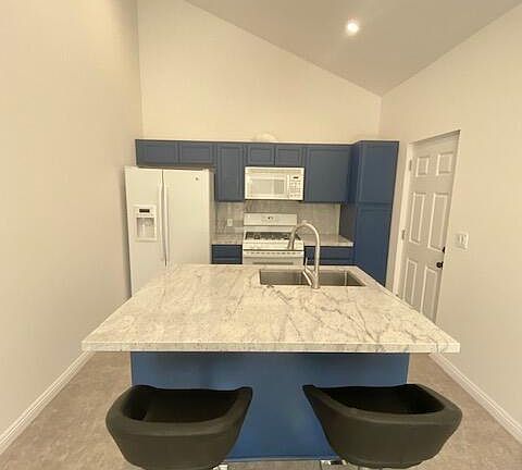 3rd image of 3250 Calle Quebracho #B