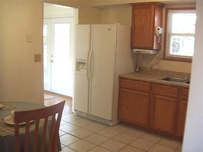 5th image of 8120 Philadelphia Dr