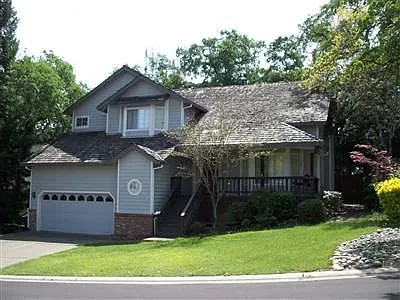 146 Rebecca Way photo 1