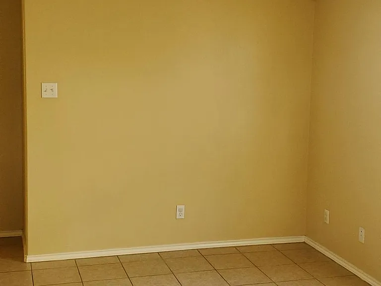 1916 Upland Dr #1 — Photo 3