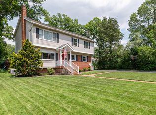 7322 Ronald St, Falls Church, VA 22046