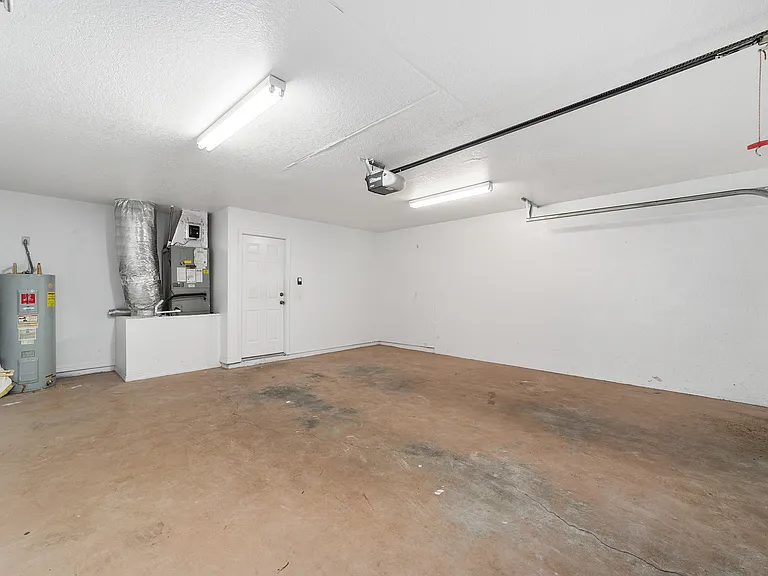 7184 Hemlock Loop — Photo 29