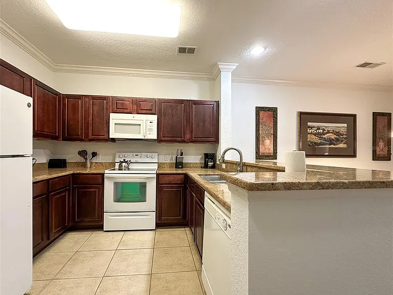 1351 Tuscan Ter #8206 — Photo 4