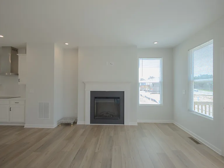 2827 Beacon Bend Xing — Photo 33