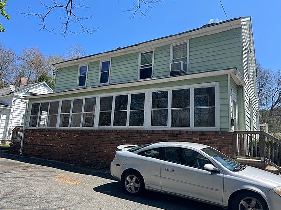 3rd image of 67 Ross Ave