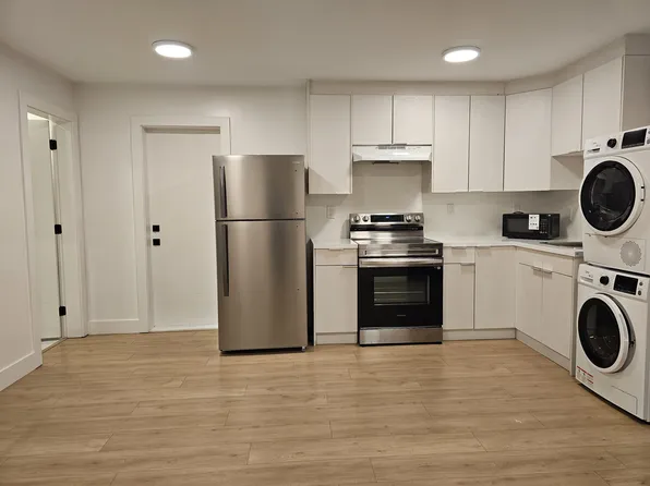 (undisclosed Address), Burnaby, BC V3N 2S2