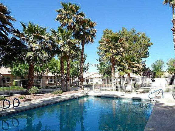 3rd image of 549 Cervantes Dr