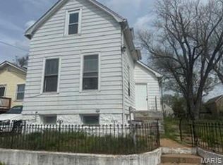 125 E Etta Ave, Saint Louis, MO 63125