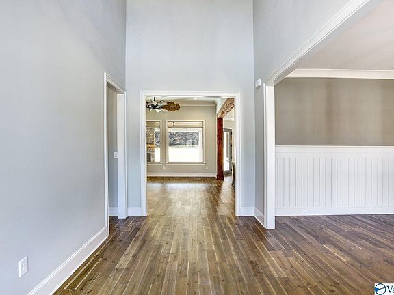 5th image of 93 McMullen Ln