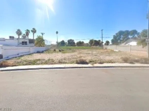 3557 Pueblo Way, Las Vegas, NV 89169