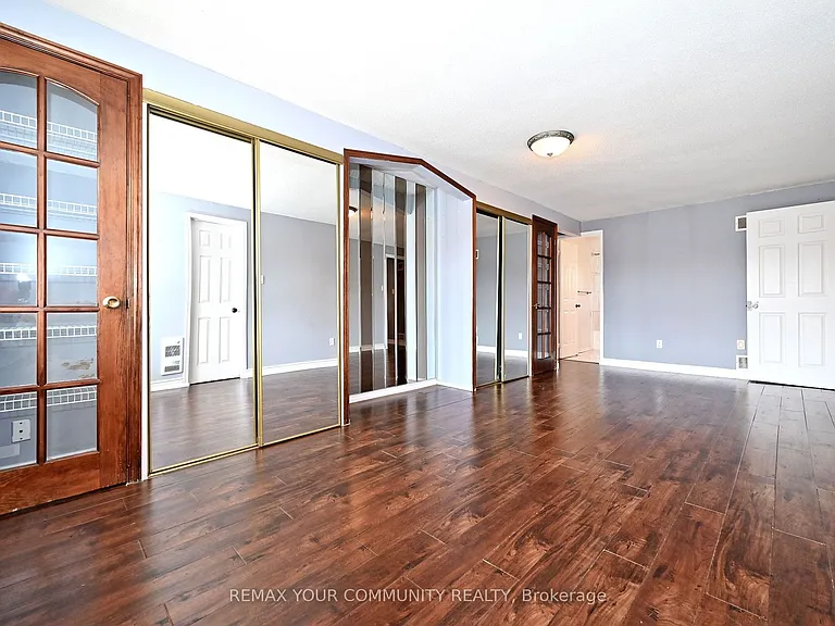 35 Dakin Dr — Photo 32