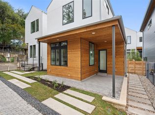 900 S 2nd St #19, Austin, TX 78704