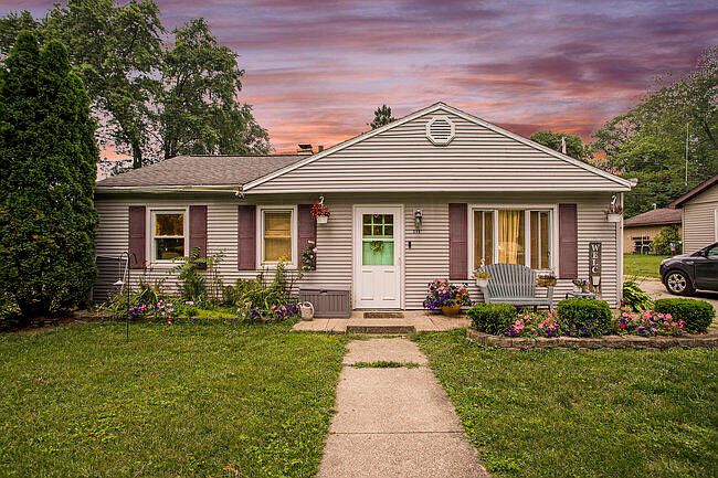 1st image of 2116 Miller Dr