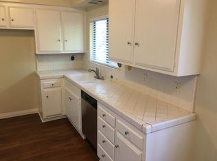 4068 W 138th St APT A, Hawthorne, CA 90250