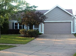 1654 Briar Ridge Dr, Ann Arbor, MI 48108