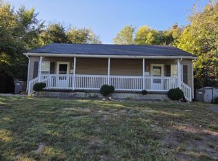 1116 W Webster St #B, Benton, IL 62812