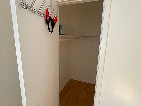 3rd image of 2956 N Dekalb Dr #D1