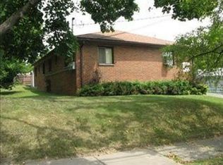 443 & 445 Patterson Ave, Akron, OH 44310