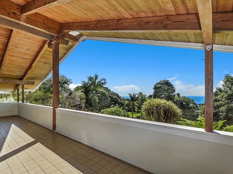 Tropical 3 Bedroom Retreat on Coffee Farm in Kealakekua — Photo 21