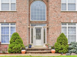 770 W Meryls Ct, Palatine, IL 60074