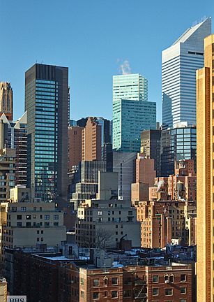 4th image of 870 United Nations Plz APT 11B