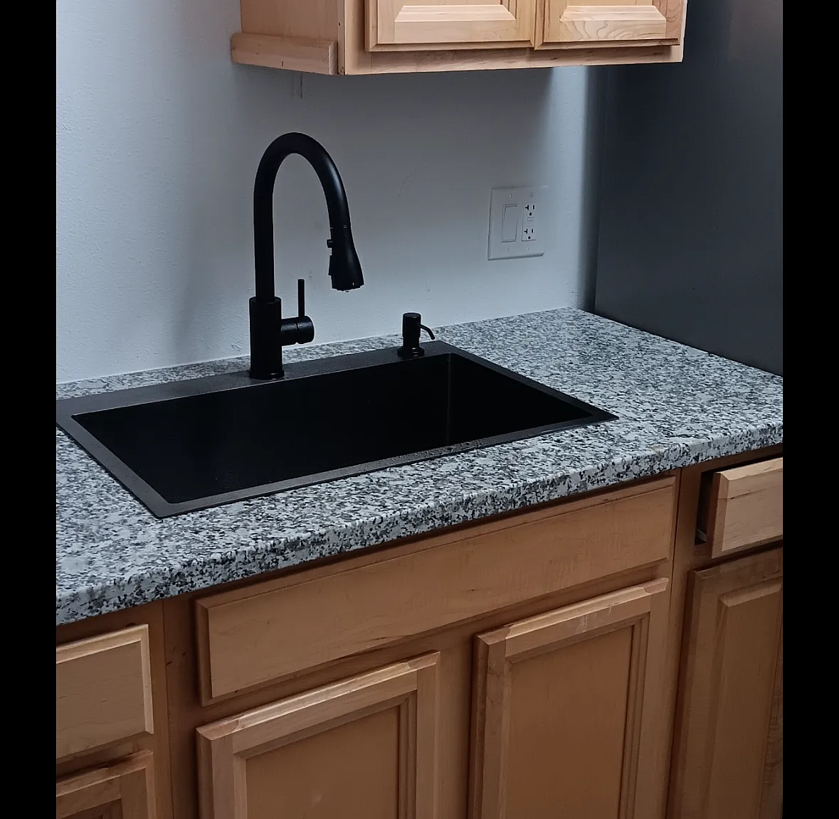 3 bed, 1.5 bath, 833 sqft, $1,400 — Photo 4