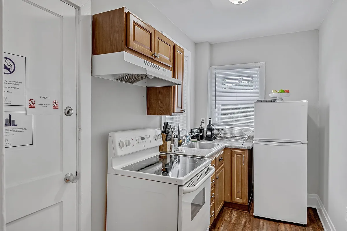 Building Photo - 2116 N 3rd St #4