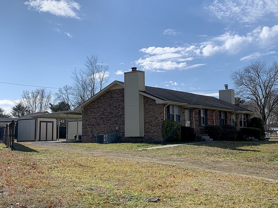2nd image of 1503 Ridgewood Ct E