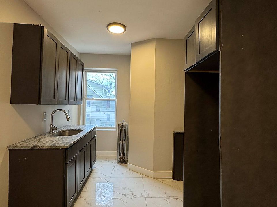 1st image of 6 N 21st St APT 23