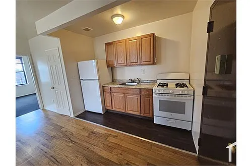 1167 Willmohr St #2 Photo 1