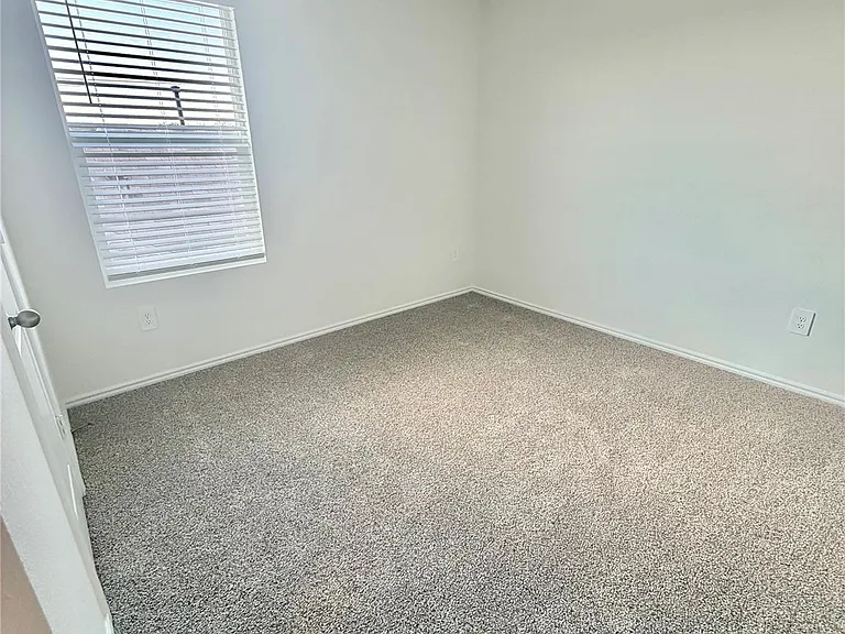 214 Balmorehea St — Photo 17