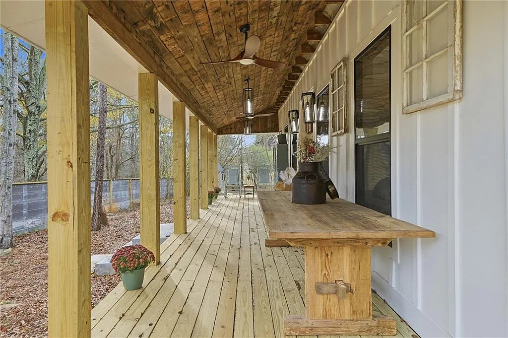 1 bed, 1.5 bath, 1000 sqft, $2,200 — Photo 2