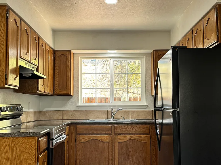419 1/2 Pleasant Hollow Ct — Photo 11